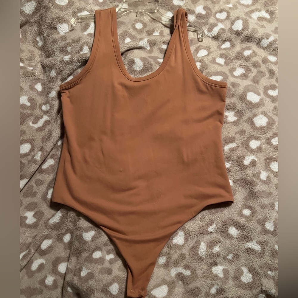 Nuuds XL scoopneck bodysuit.